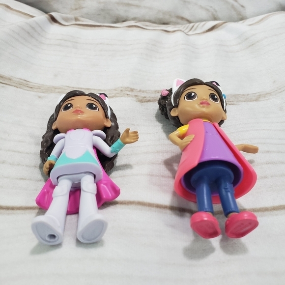 Gabby's Dollhouse Action Figures Set Of 2 Artist Princess Knight 3.5 Inch - Picture 4 of 7